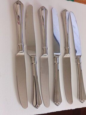 Oneida Julliard Dinner Knives